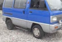 Мужчина сбил сына во дворе своего дома