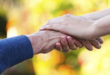 Престарелые и инвалиды не остаются без внимания