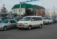 «Старексы» портят вид города. С центральных улиц Душанбе убрали «Старексов»