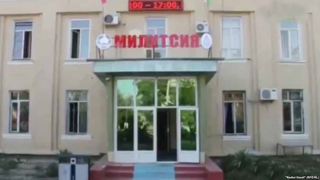 CEEC0F40-DB00-454B-98DD-7F2D4C08FC37_w1023_r1_s