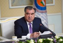 Учитель из России поделился с Рахмоном восторгом от Таджикистана