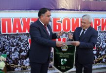 Канибадам занял первое место по сбору хлопка за первые 20 дней с начала сезона