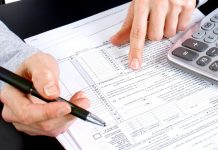 Будущие госчиновники должны будут подать декларацию о доходах и имуществе