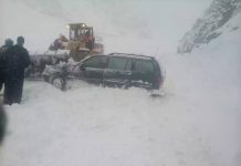 Дорога Душанбе-Худжанд: сошли 11 снежных лавин, движение грузовых автомашин временно ограничено (фото)