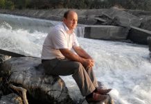 В тоске по родине: таджикский мигрант нашел свое призвание в поэзии