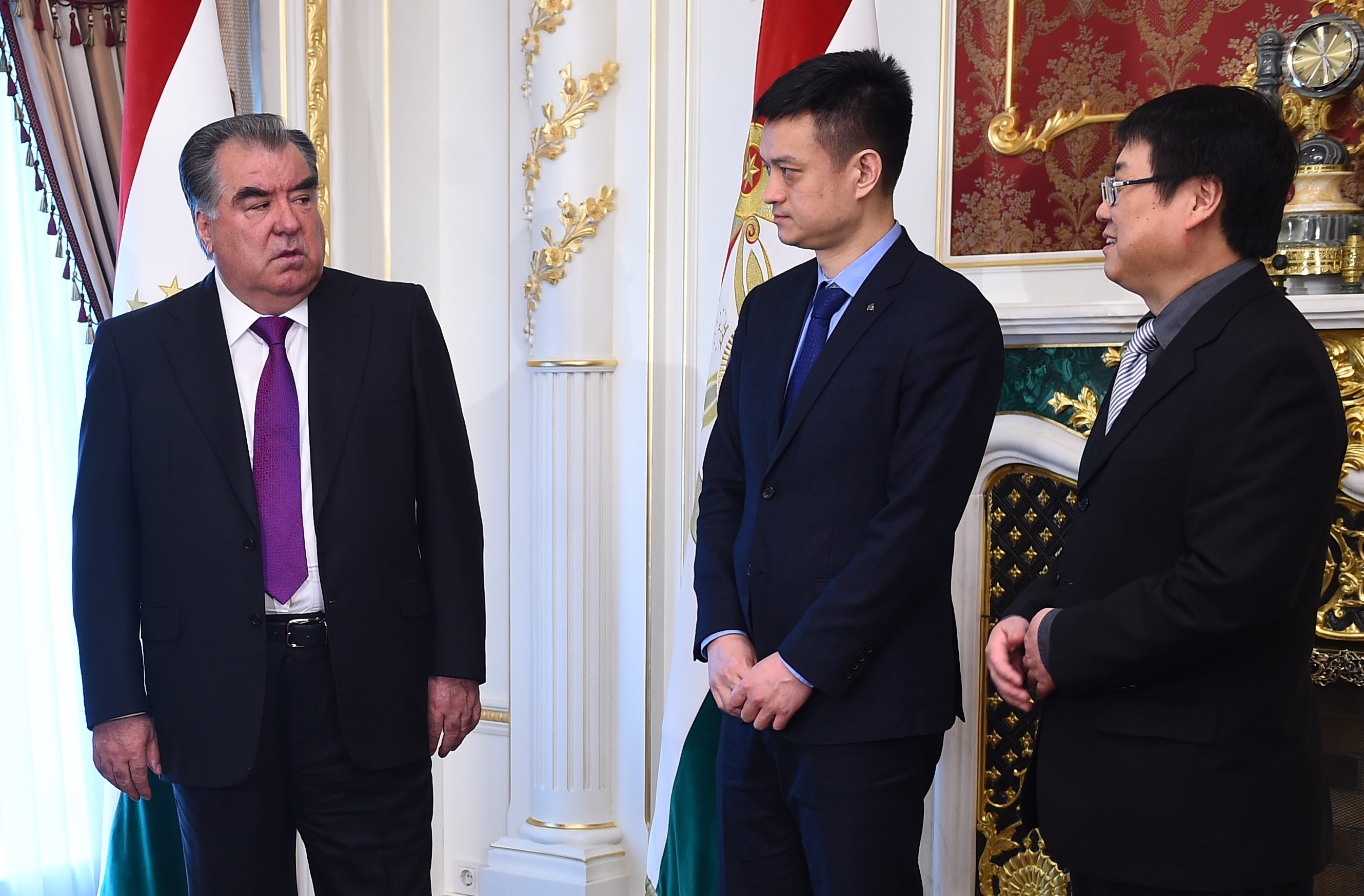 -------_32721742577_o