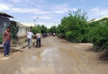 Канибадам: Добровольцы помогают восстанавливать разрушенные хозяйства