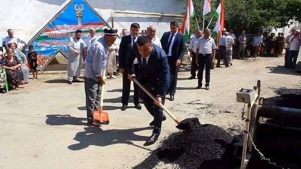 received_602388576937178