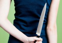 Женщина убила своего мужа