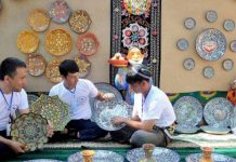 Зафарабадский район: Развивается около 100 видов ремесленничества