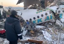 В Казахстане разбился пассажирский самолет В Казахстане разбился пассажирский самолет