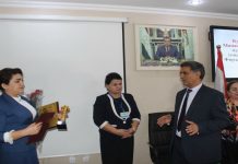 Представительница Канибадама признана «Лучшим воспитателем 2019 года»