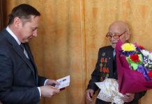 Ветеран из Исфары получил от Путина юбилейную медаль «75-летие Победы» Ветеран из Исфары получил от Путина юбилейную медаль "75-летие Победы"