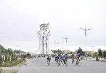 Республиканские соревнования по велоспорту прошли в Худжанде при поддержке Tcell