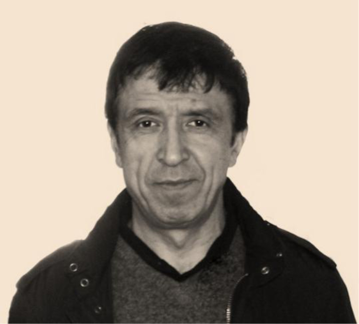 Фаррух Ахроров