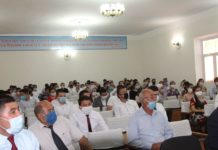 Исфара: Отрасль здравоохранения нуждается в 74 специалистах