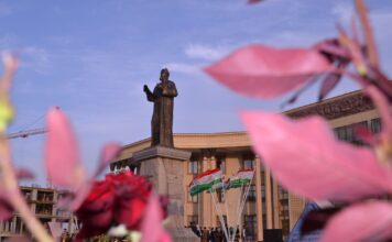 В Худжанде отметили День памяти Рудаки
