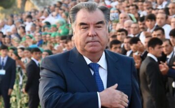 Эмомали Рахмон выдвинут кандидатом в президенты от НДПТ