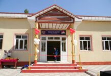 Для 200 детей горного села построено дополнительное здание к школе