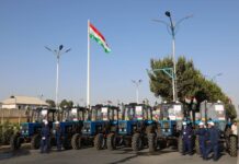 Деваштич: Дехканам района вручена новая сельхозтехника