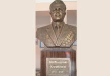 Деваштич: Установлен бюст ветерана Великой Отечественной Войны