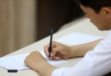 Таможенная служба Таджикистана отправит желающих на учебу в Россию