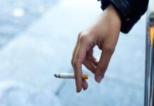 В Таджикистане в три раза повысили штраф за курение в непредназначенных местах