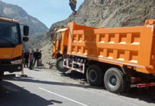 На трассе «Душанбе-Худжанд-Чанак» устанавливают защитные барьеры для повышения безопасности