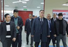 Глава Согда ознакомился с ходом модернизации предприятия «Сугдтекстайлз»