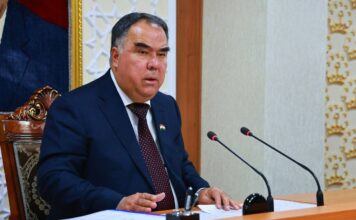 Председатель Согдийской области принял 45 граждан