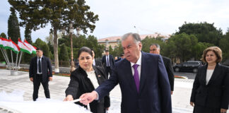 В Бустоне после реконструкции открыт русский драмтеатр имени Пушкина