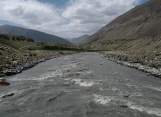 В Таджикистане ожидается повышение уровня воды в реках и сохраняется угроза лавин