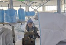 Как в Согде производят гигантские мешки Big Bag для экспорта