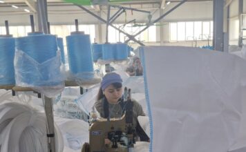 Как в Согде производят гигантские мешки Big Bag для экспорта