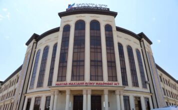 Исфара показывает курс на развитие современных школ и образования