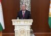 Эмомали Рахмон вручил представителям различных профессий государственные награды