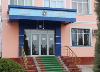 В Согде таможенники изъяли 64 исторические монеты, которые пытались вывезти из страны